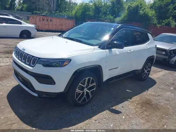 3C4NJDCN2RT103051 2024 JEEP COMPASS - Image 2