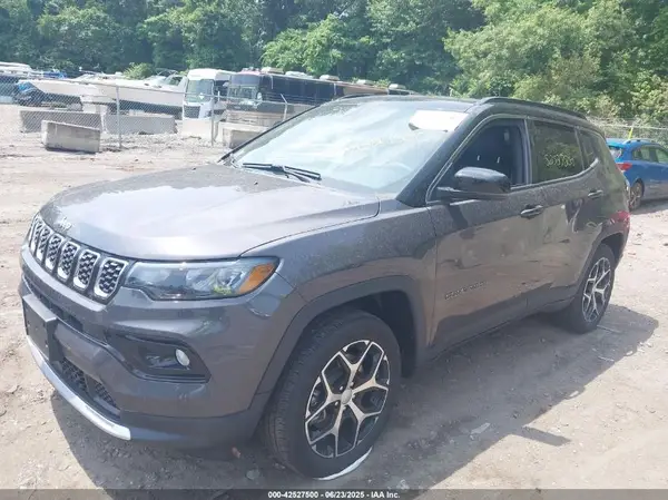3C4NJDCN2RT129133 2024 JEEP COMPASS - Image 2
