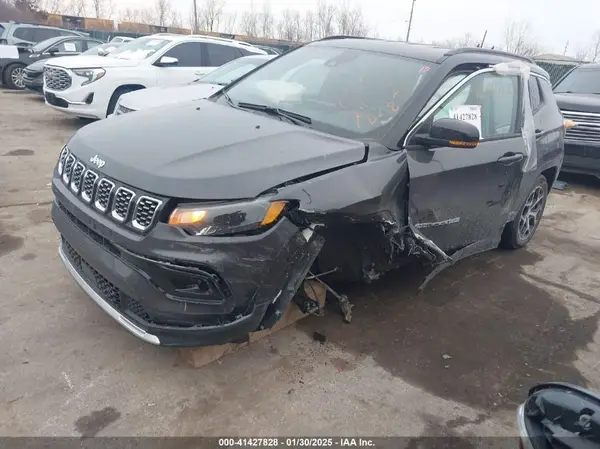 3C4NJDCN2RT153271 2024 JEEP COMPASS - Image 2