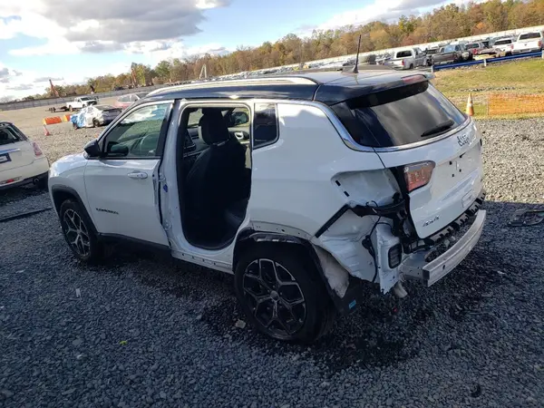 3C4NJDCN2RT167607 2024 JEEP COMPASS - Image 2