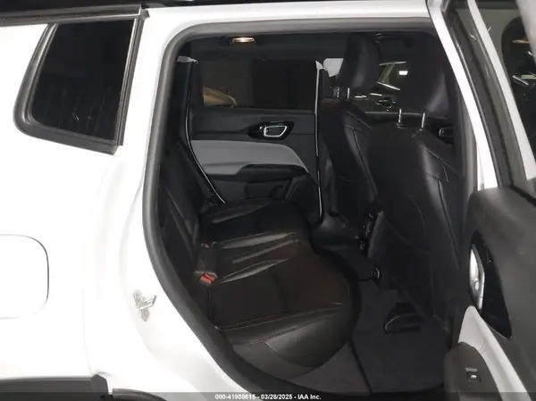 3C4NJDCN2RT173889 2024 JEEP COMPASS - Image 8