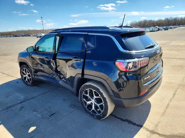 3C4NJDCN2RT174668 2024 JEEP COMPASS - Image 2