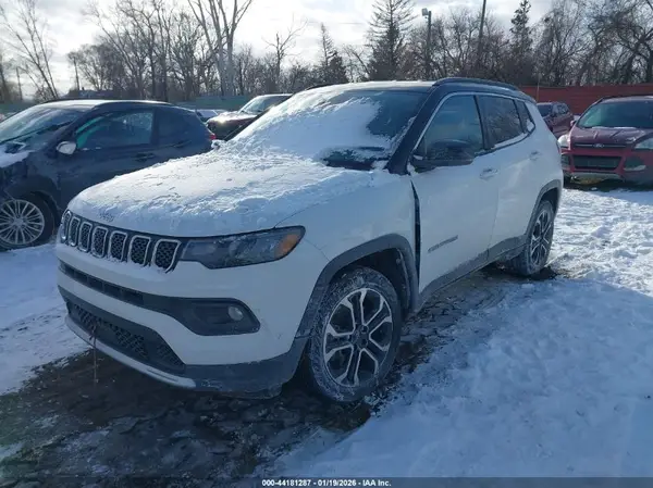 3C4NJDCN2RT589070 2024 JEEP COMPASS - Image 2