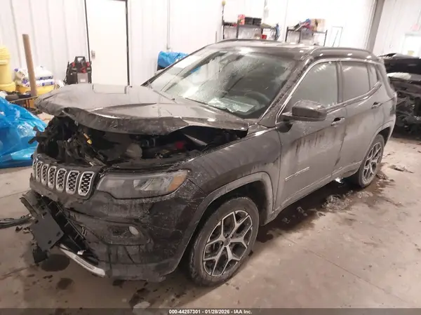 3C4NJDCN2ST502614 2025 JEEP COMPASS - Image 2