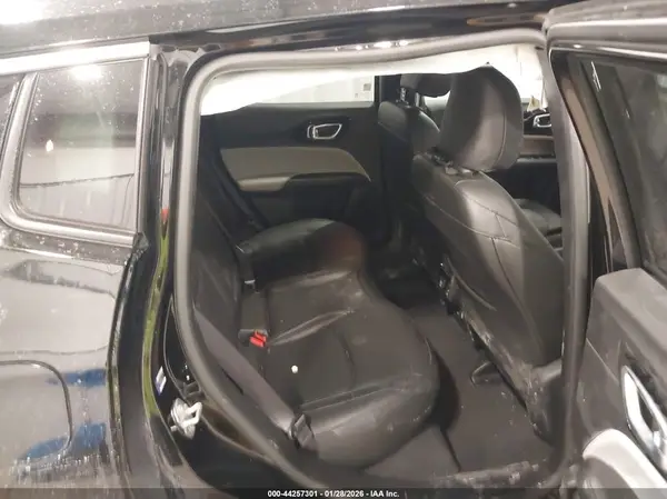 3C4NJDCN2ST502614 2025 JEEP COMPASS - Image 8