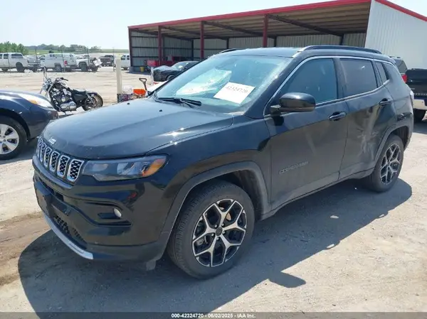 3C4NJDCN2ST506193 2025 JEEP COMPASS - Image 2