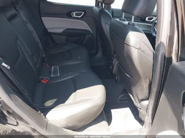 3C4NJDCN2ST506193 2025 JEEP COMPASS - Image 8