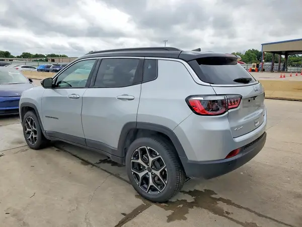 3C4NJDCN2ST509207 2025 JEEP COMPASS - Image 2