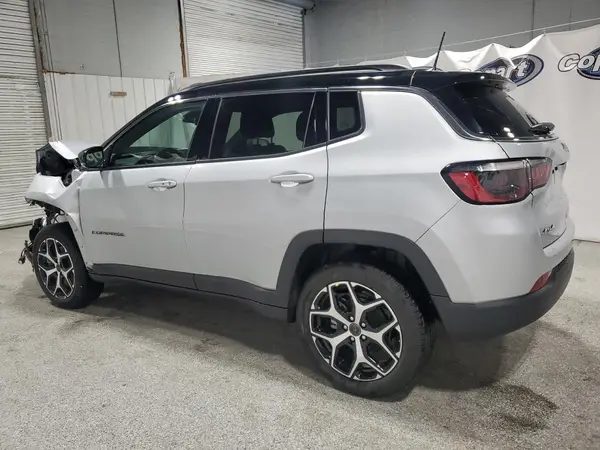 3C4NJDCN2ST511443 2025 JEEP COMPASS - Image 2
