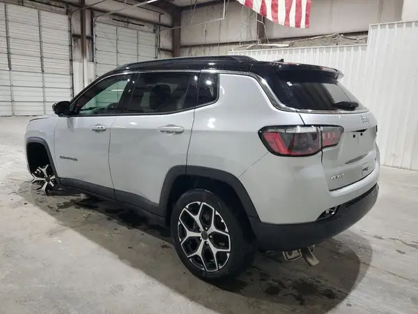 3C4NJDCN2ST518280 2025 JEEP COMPASS - Image 2