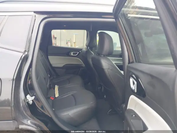 3C4NJDCN2ST519316 2025 JEEP COMPASS - Image 8
