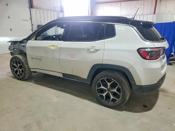 3C4NJDCN2ST523964 2025 JEEP COMPASS - Image 2