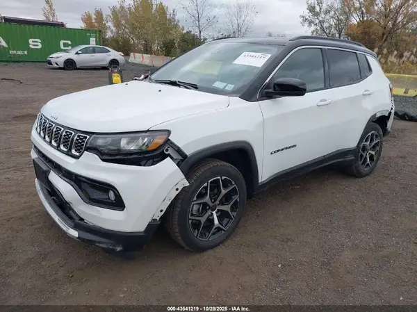 3C4NJDCN2ST540246 2025 JEEP COMPASS - Image 2