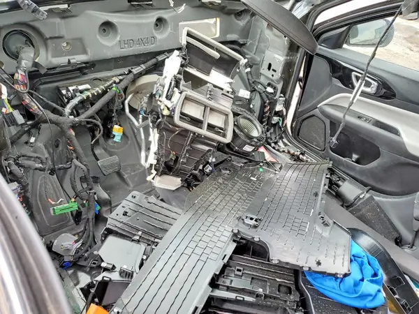 3C4NJDCN2ST576308 2025 JEEP COMPASS - Image 8