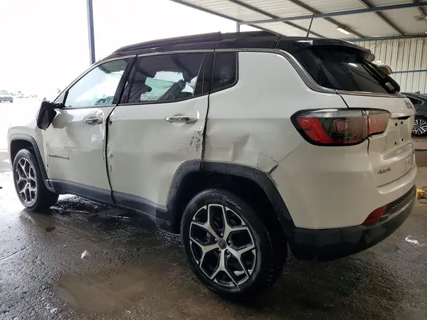 3C4NJDCN2ST584604 2025 JEEP COMPASS - Image 2
