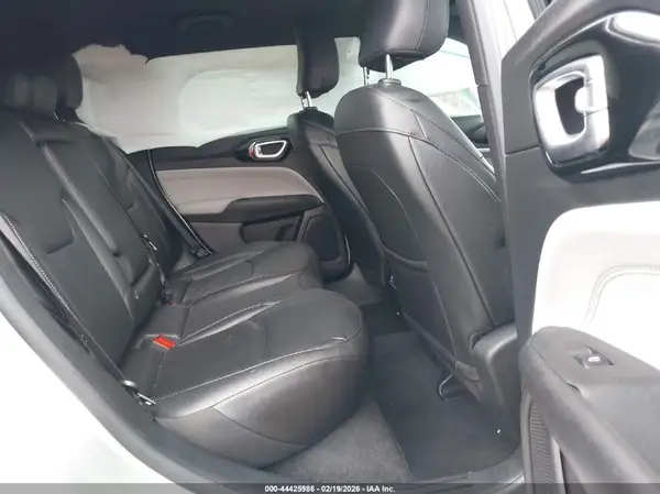 3C4NJDCN2ST600462 2025 JEEP COMPASS - Image 8