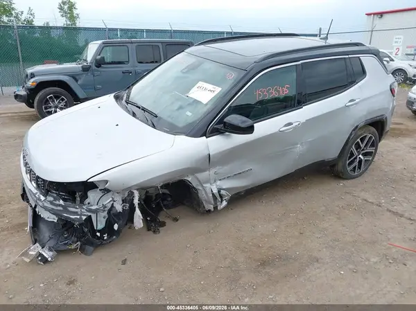 3C4NJDCN2ST617942 2025 JEEP COMPASS - Image 2