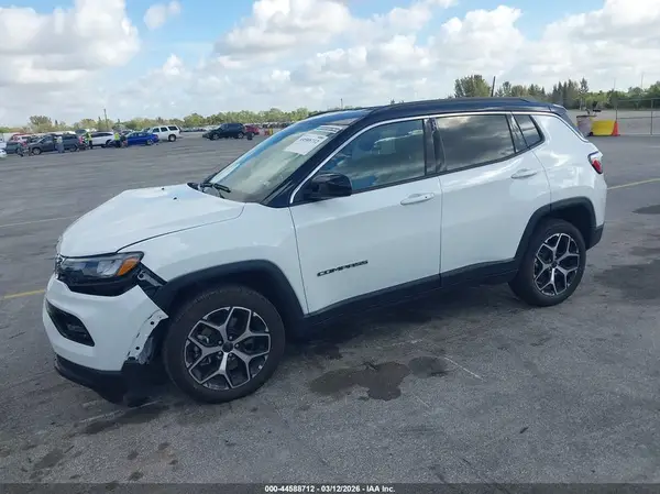 3C4NJDCN2TT182471 2026 JEEP COMPASS - Image 2