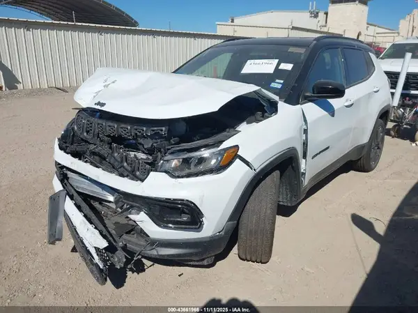 3C4NJDCN2TT184141 2026 JEEP COMPASS - Image 2