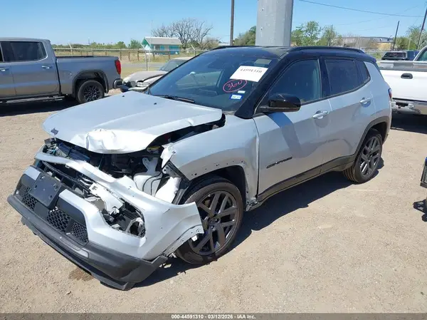 3C4NJDCN2TT184155 2026 JEEP COMPASS - Image 2