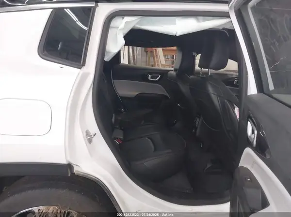 3C4NJDCN3PT529117 2023 JEEP COMPASS - Image 8