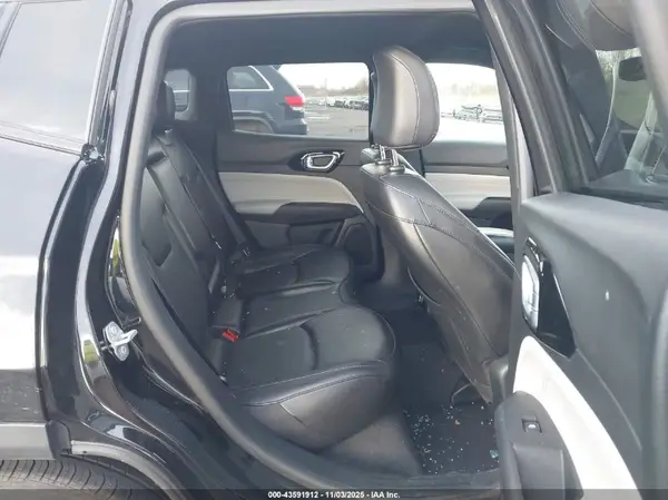 3C4NJDCN3PT539033 2023 JEEP COMPASS - Image 8