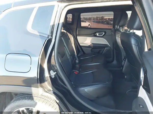 3C4NJDCN3PT540439 2023 JEEP COMPASS - Image 8