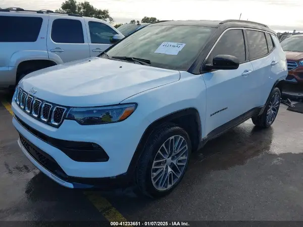 3C4NJDCN3PT541204 2023 JEEP COMPASS - Image 2