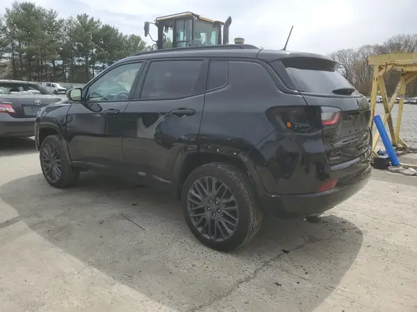 3C4NJDCN3PT550775 2023 JEEP COMPASS - Image 2
