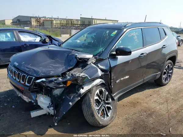 3C4NJDCN3PT559492 2023 JEEP COMPASS - Image 2