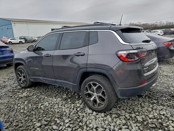 3C4NJDCN3RT152839 2024 JEEP COMPASS - Image 2