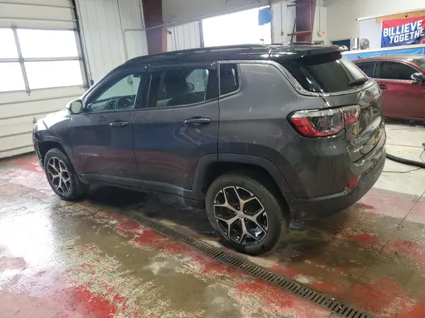 3C4NJDCN3RT162108 2024 JEEP COMPASS - Image 2