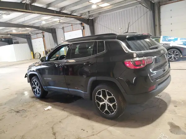 3C4NJDCN3RT163940 2024 JEEP COMPASS - Image 2
