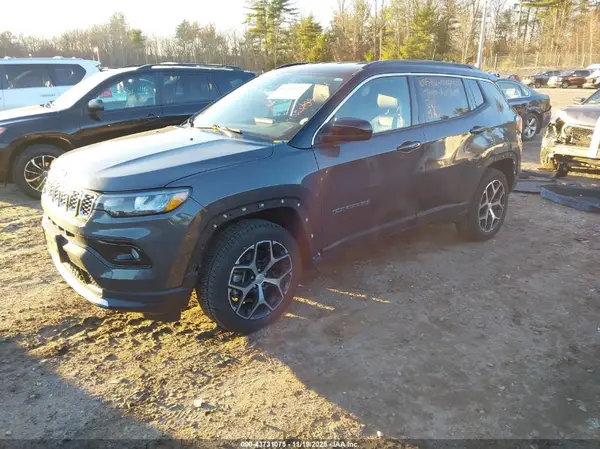 3C4NJDCN3RT164831 2024 JEEP COMPASS - Image 2
