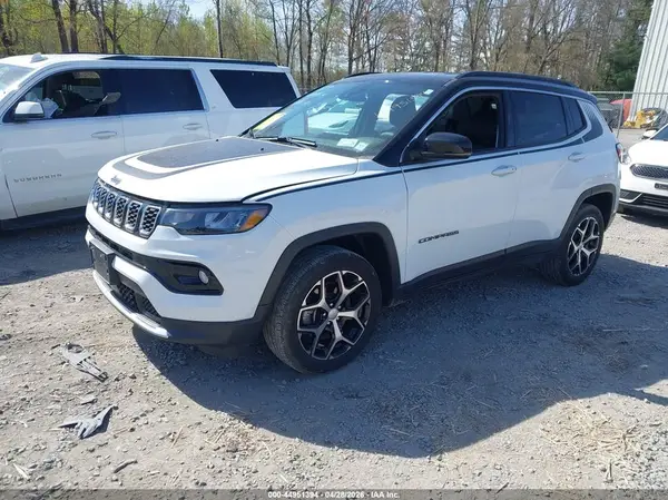 3C4NJDCN3RT173240 2024 JEEP COMPASS - Image 2