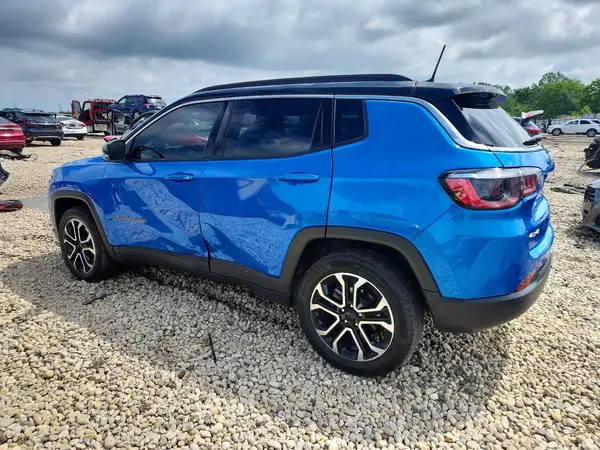 3C4NJDCN3RT576215 2024 JEEP COMPASS - Image 2