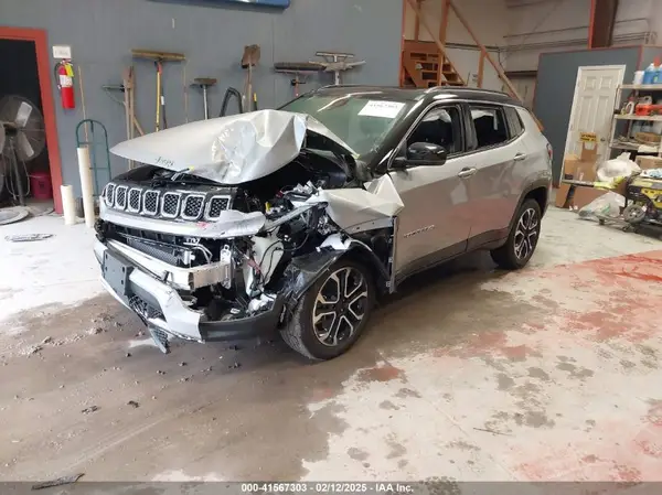 3C4NJDCN3RT578093 2024 JEEP COMPASS - Image 2