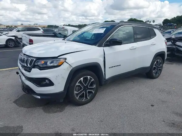 3C4NJDCN3RT586811 2024 JEEP COMPASS - Image 2