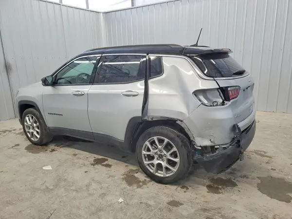 3C4NJDCN3ST507739 2025 JEEP COMPASS - Image 2