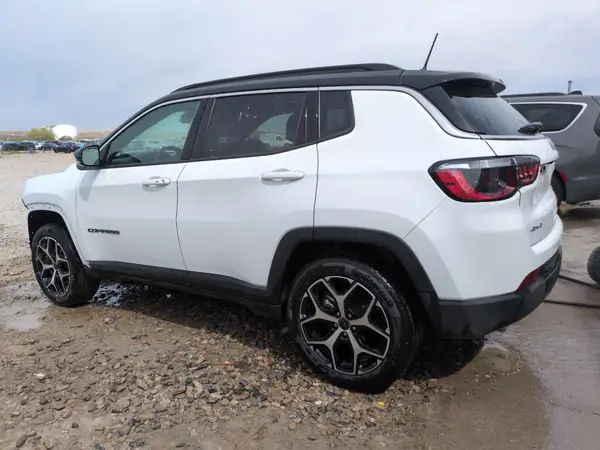 3C4NJDCN3ST510222 2025 JEEP COMPASS - Image 2