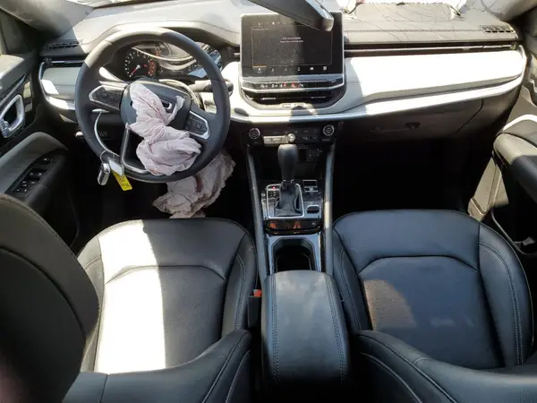 3C4NJDCN3ST510320 2025 JEEP COMPASS - Image 8