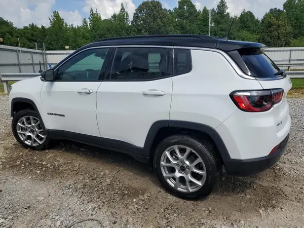 3C4NJDCN3ST513038 2025 JEEP COMPASS - Image 2