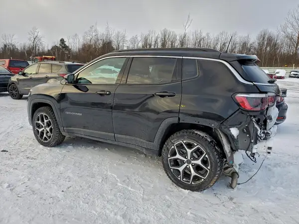 3C4NJDCN3ST517526 2025 JEEP COMPASS - Image 2