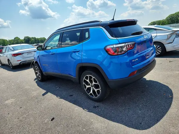 3C4NJDCN3ST521494 2025 JEEP COMPASS - Image 2