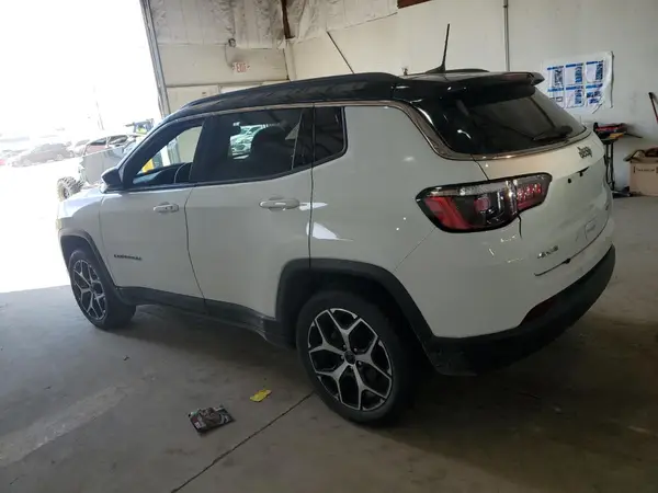 3C4NJDCN3ST522208 2025 JEEP COMPASS - Image 2