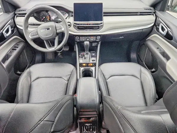 3C4NJDCN3ST522550 2025 JEEP COMPASS - Image 8