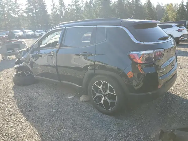 3C4NJDCN3ST548534 2025 JEEP COMPASS - Image 2