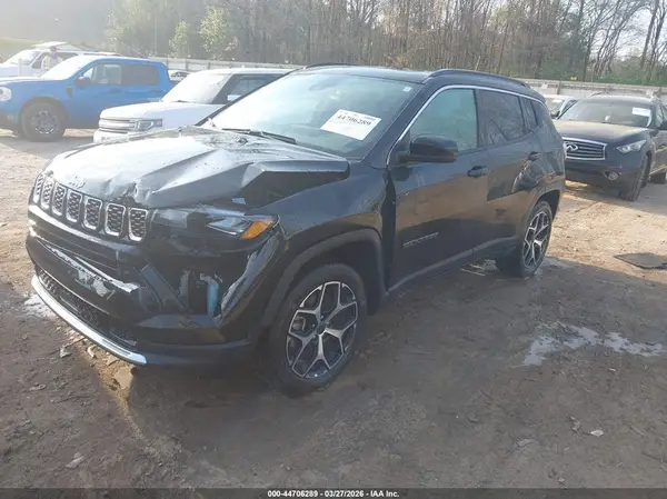 3C4NJDCN3ST560702 2025 JEEP COMPASS - Image 2