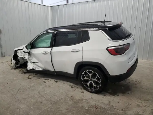 3C4NJDCN3ST581663 2025 JEEP COMPASS - Image 2