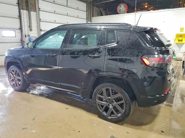 3C4NJDCN3ST589035 2025 JEEP COMPASS - Image 2